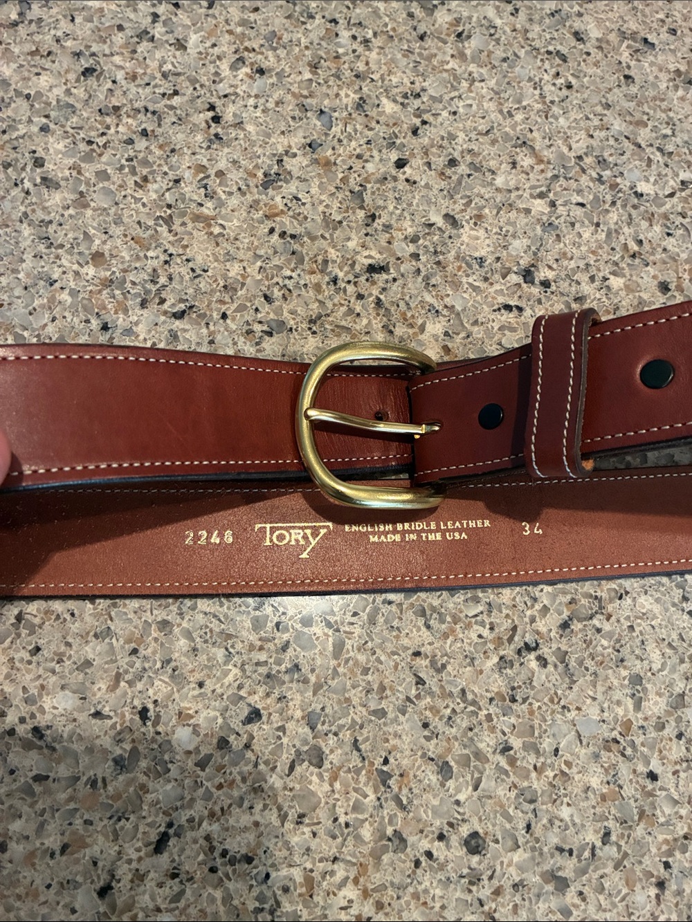 Tory English Bridle Leather Belt with Gold-Tone Buckle. Made in USA. Size 34